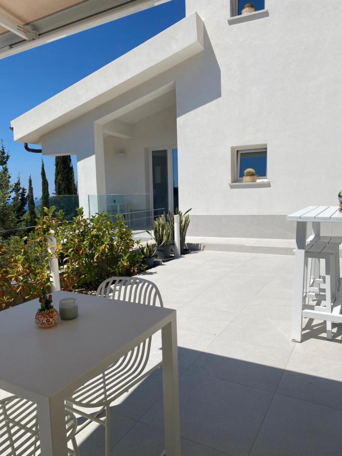 Il Mare Di Giu Boutique Guesthouse Ликата Экстерьер фото