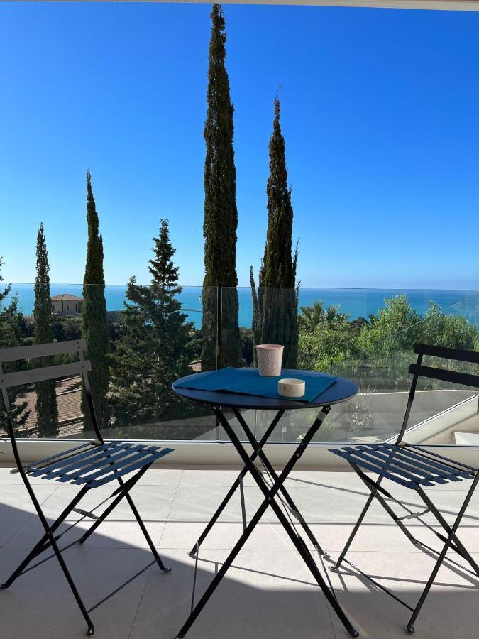 Il Mare Di Giu Boutique Guesthouse Ликата Экстерьер фото